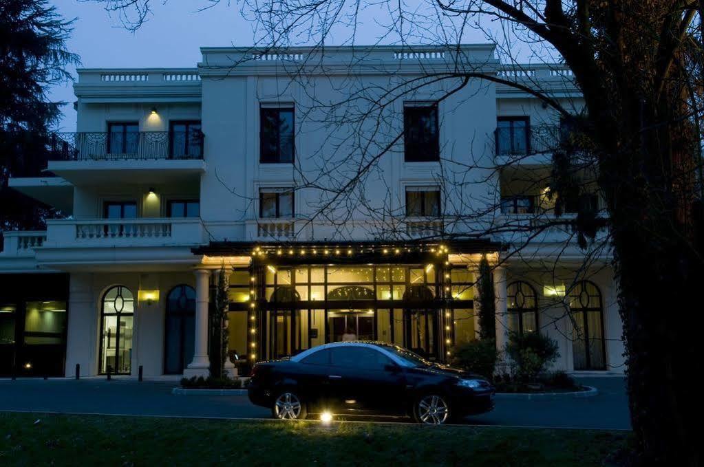 Hotel & Spa Le Pavillon Charbonnieres-les-Bains Luaran gambar