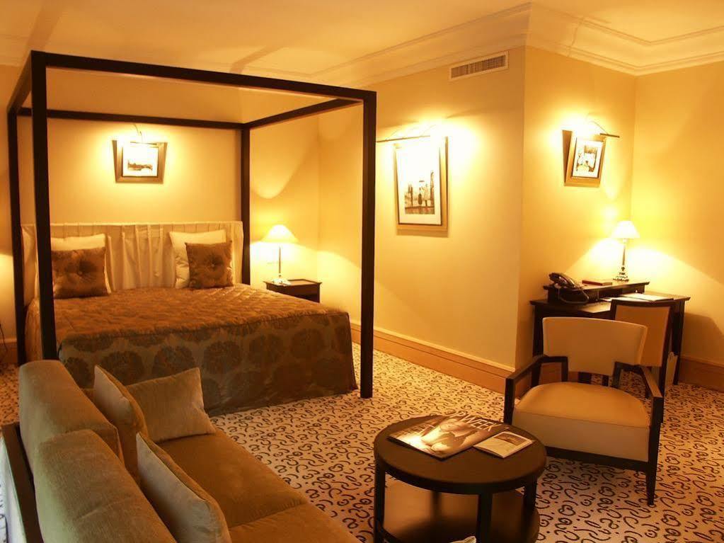 Hotel & Spa Le Pavillon Charbonnieres-les-Bains Luaran gambar